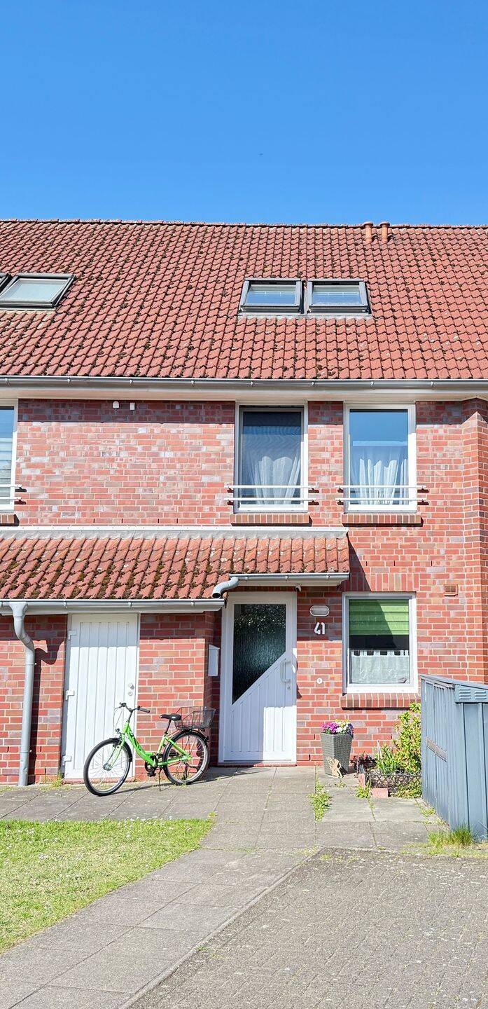 Thumbnail-Schönes Reihenmittelhaus am Mühlenende zu verkaufen