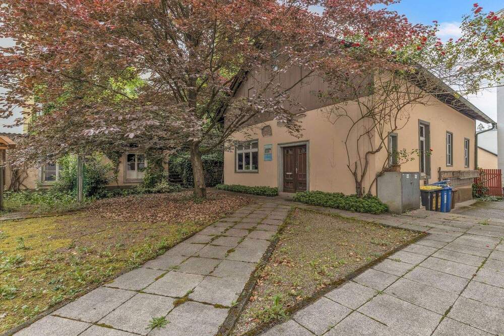 Thumbnail-Provisionsfrei! Denkmalgeschütztes Haus im Zentrum von Baden-Baden