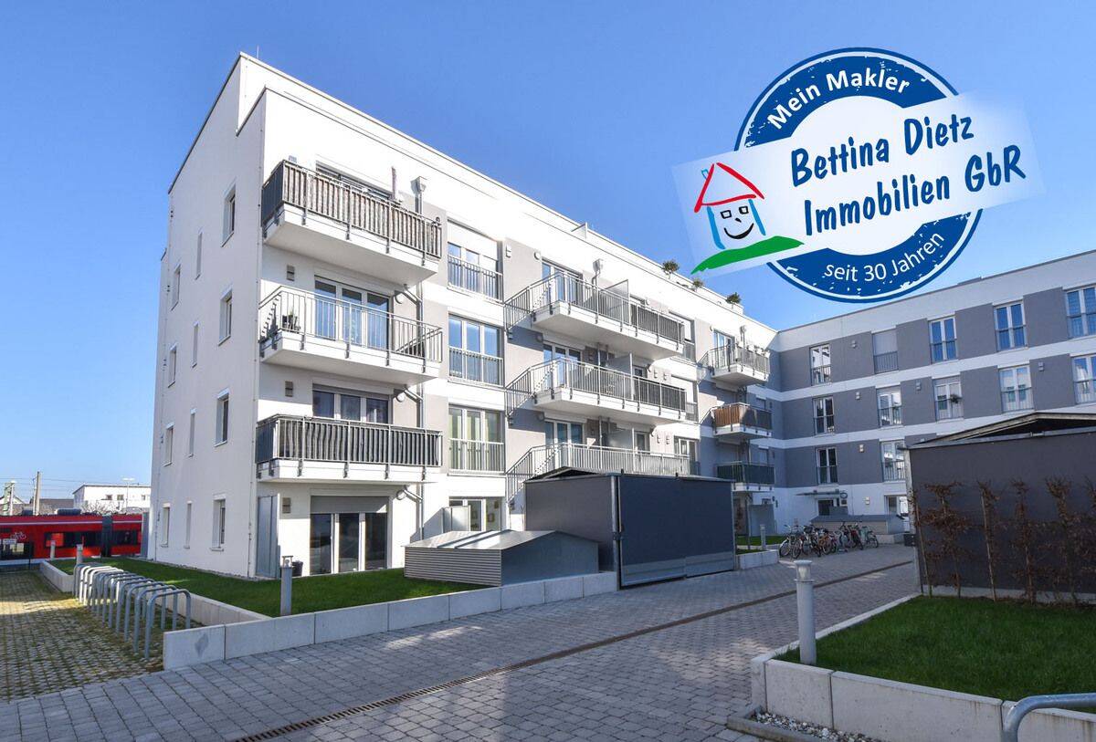 Thumbnail-DIETZ: Moderne und helle 4-Wohnung im 3. OG , 1 Terrasse, Aufzug und 2 TG-Stellplätzen in Rödermark!
