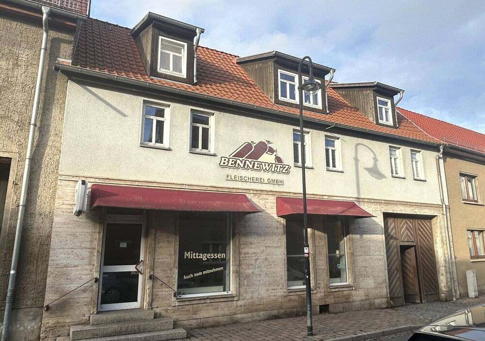 Straßenansicht 2