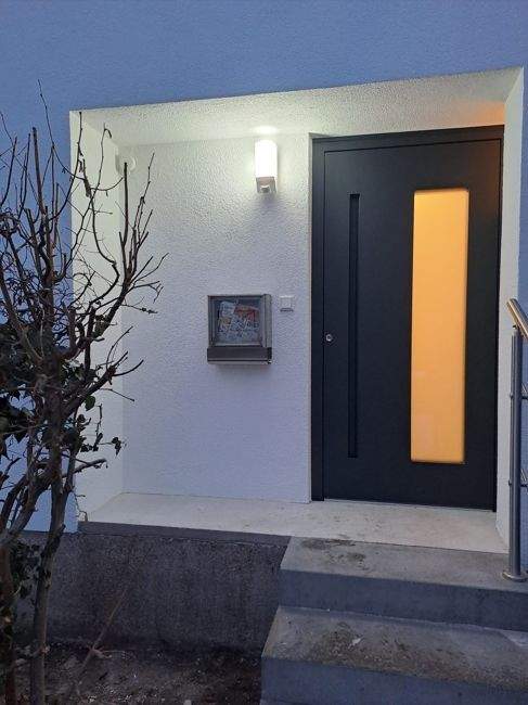 Thumbnail-Neu renoviertes RMH in Eibach