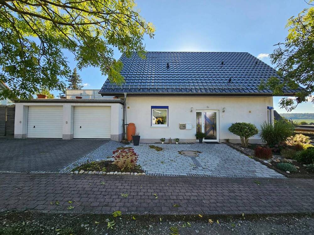 Thumbnail-Vermietetes, energieeffizientes 3 Familienhaus in Bad Emstal-Sand