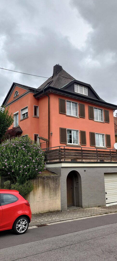 Thumbnail-Repräsentatives Villenähnliches Einfamilienhaus in Saarbrücken-Jägersfreude!