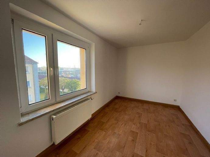 Thumbnail-3-Raumwohnung ab sofort - KücheBad mit Fenster