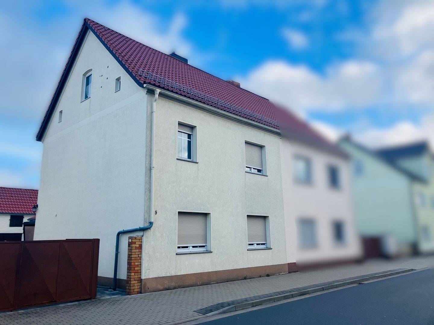 Thumbnail-Doppelhaushälfte mitten in Jessen mit 1.092qm Grundstück