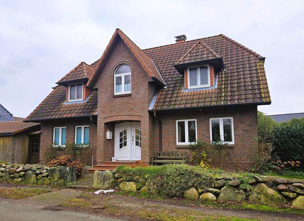 Thumbnail-Ein Haus mit viel Platz im Grünen !