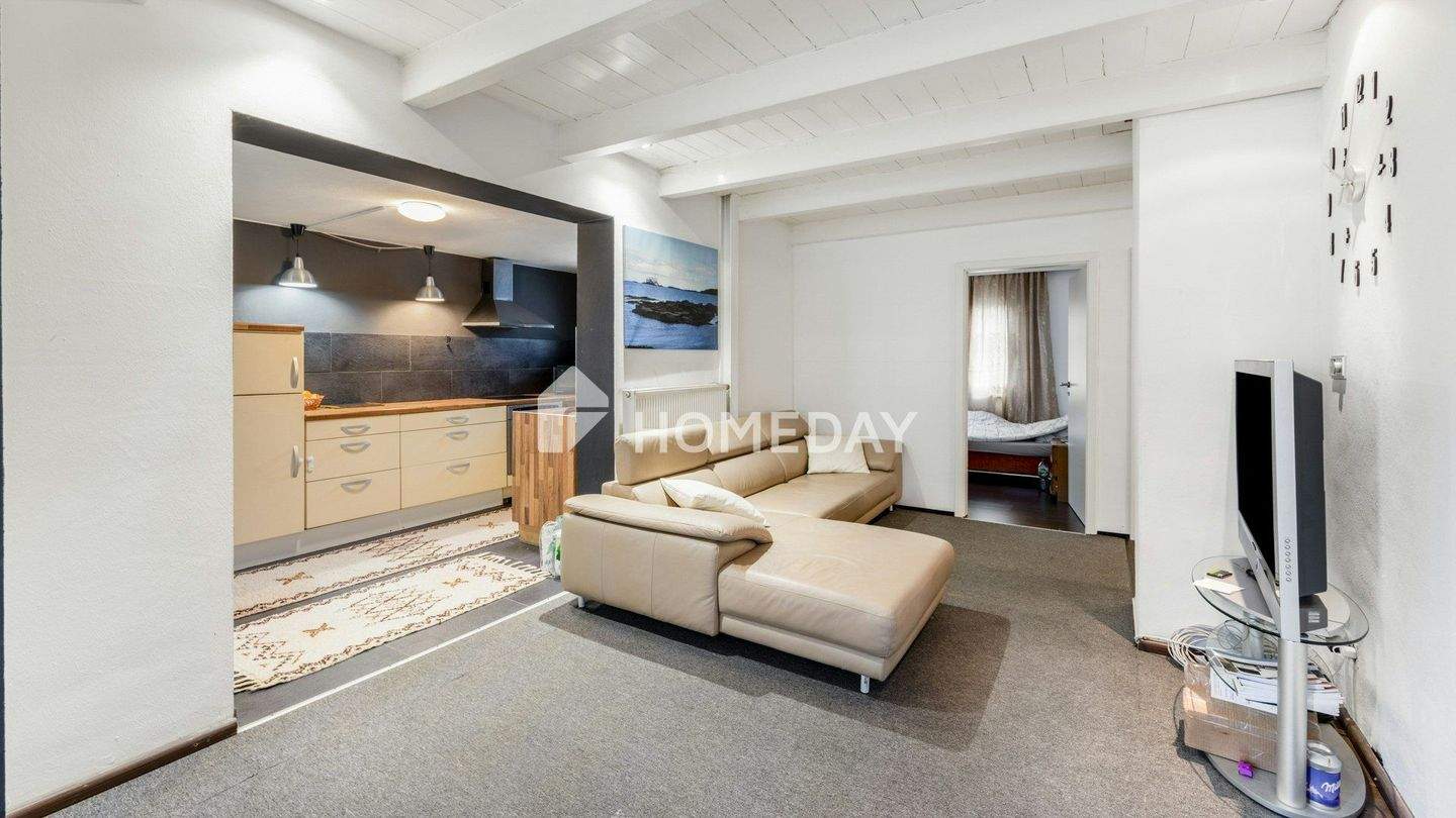 Thumbnail-Charmantes Einfamilienhaus mit großem Potenzial - Perfekt für die ganze Familie