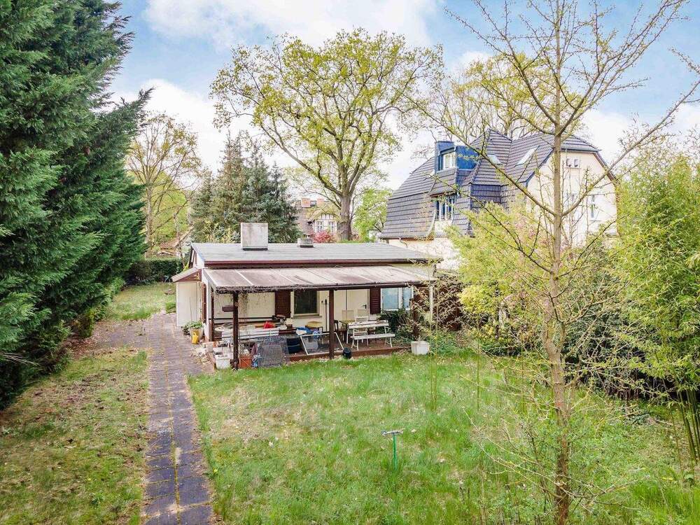 Thumbnail-RESERVIERT - Wohnbaugrundstück mit Perspektive