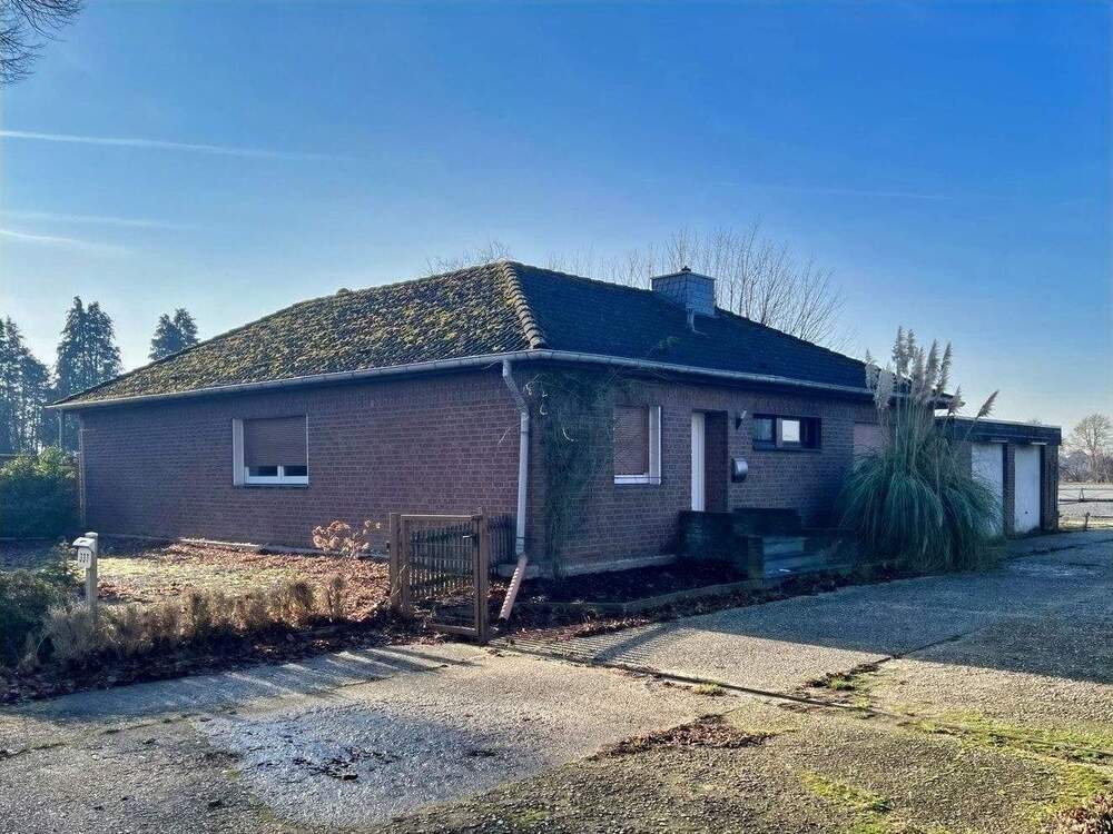 Thumbnail-Barrierearmer Bungalow auf 2.000 m² Grundstück mit gewerblichem Potenzial