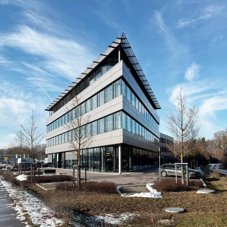 Thumbnail-Moderne Büro- und Praxisflächen nähe Audi-Sportpark (Erstbezug)