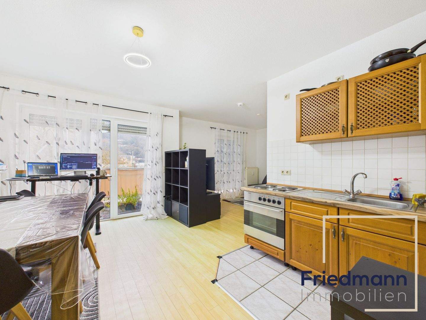 Thumbnail-Vermietetes 1,5-Zimmer-Apartment mit stabiler Mieteinnahme; Paketkauf möglich