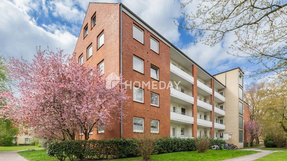 Thumbnail-Attraktive 3-Zimmer-Etagenwohnung mit Westbalkon und modernisiertem Bad in Lübeck
