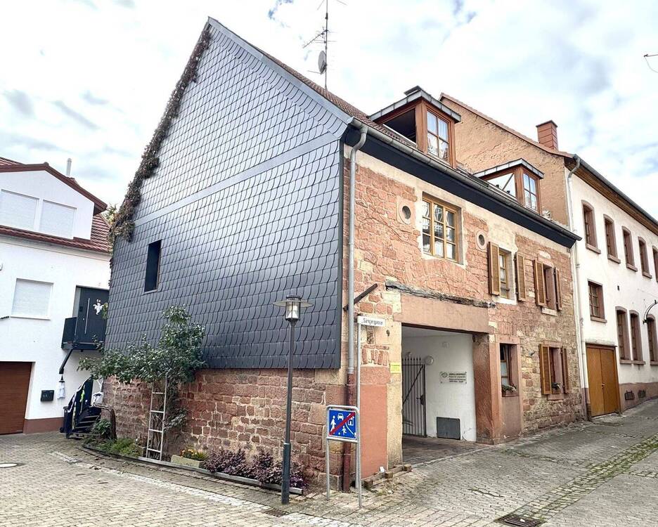 Thumbnail-Otterberg: Mehrfamilienhaus in der historischen Altstadt
