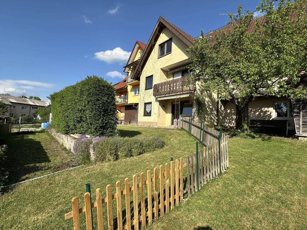 Thumbnail-Ideal für die große Familie: Meisterhaft Stein auf Stein gebautes 1- bis 2 Familienhaus mit Garten