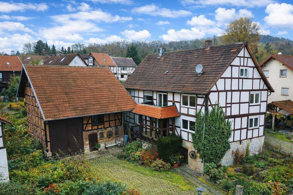 Thumbnail-HISTORISCHES FACHWERKHAUS IM ALTEN ORTSKERN VON GUNTERSHAUSEN SUCHT NEUE EIGENTÜMER