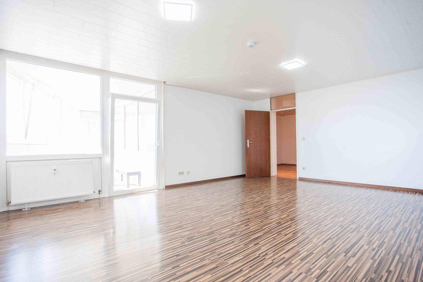 Thumbnail-RESERVIERT+++Ready to move - Vierzimmerwohnung mit Aussicht+++