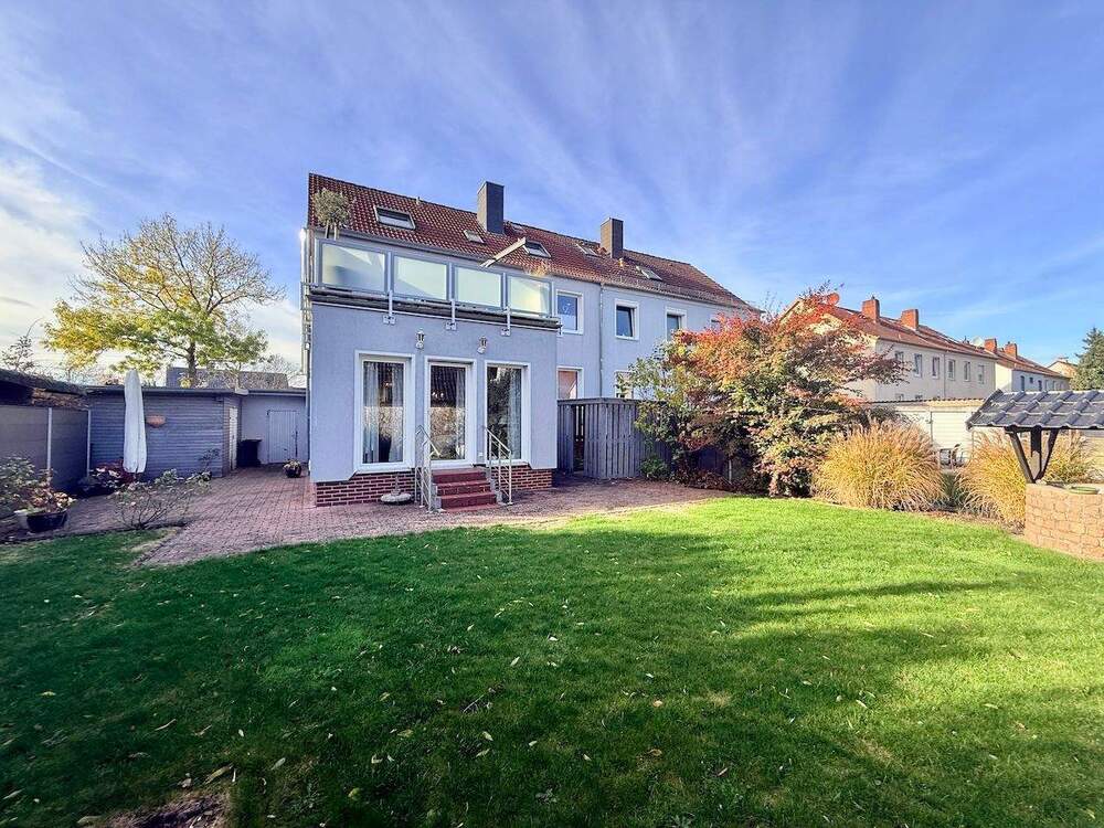 Thumbnail-Mehr Möglichkeiten für individuelle Wohnideen: Mehrfamilienhaus mit vier Wohnungen in der Kernstadt