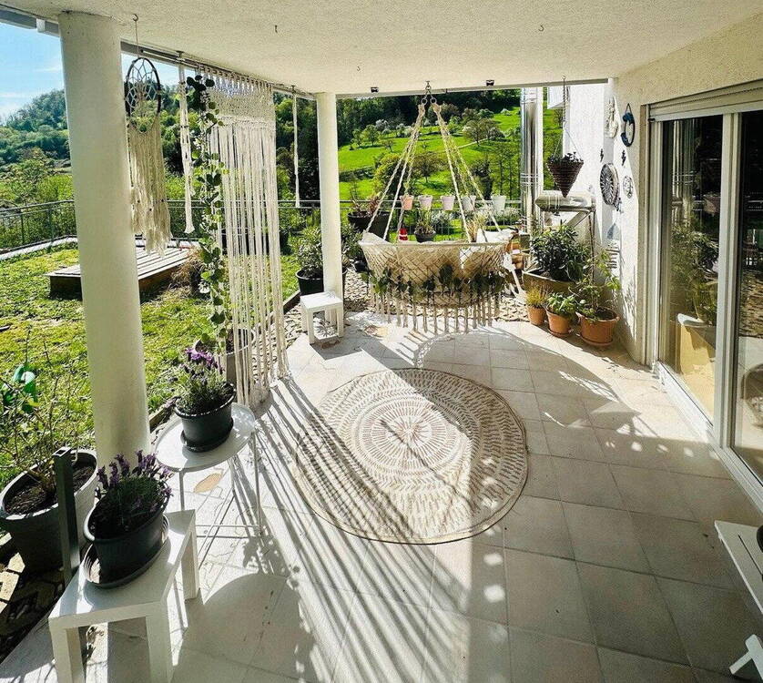 Thumbnail-Großzügige 4-Zimmer-Wohnung mit Südterrasse & Kamin - ruhige Lage nahe Basel