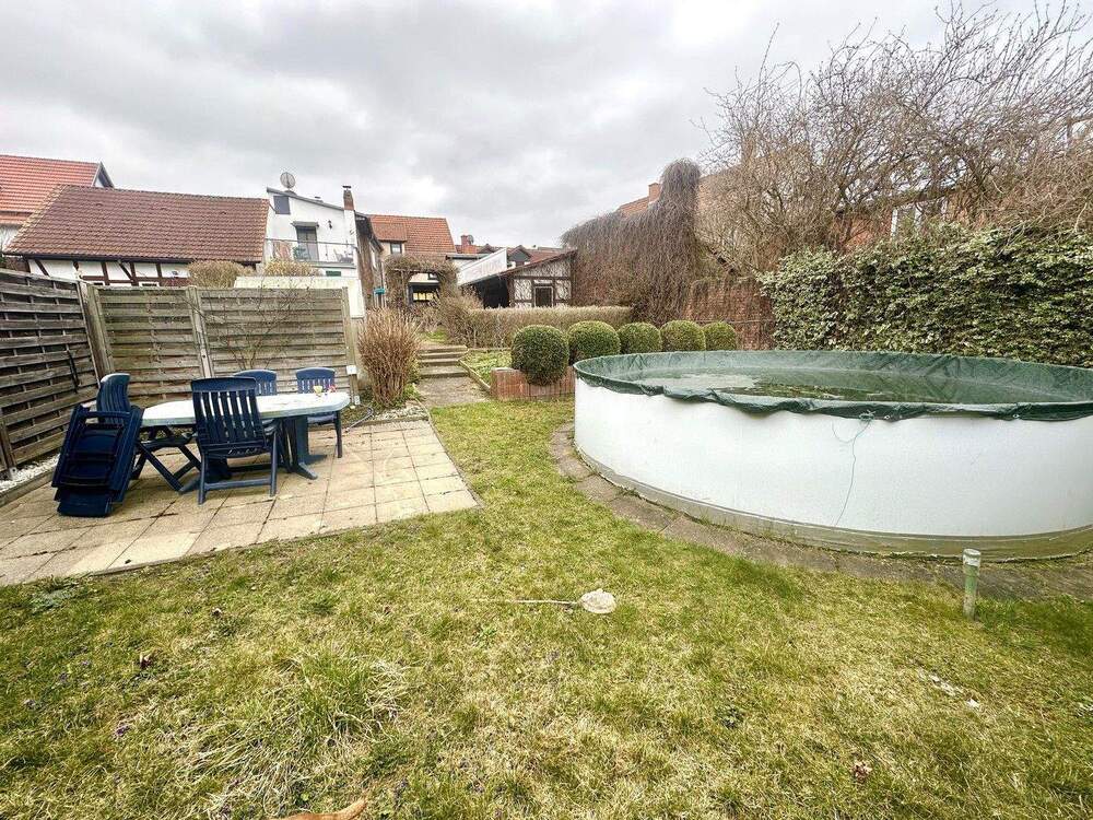 Thumbnail-Provisionsfrei: Großes Familien- Mehrgenerationenhaus mit 284 m² mit großzügigem Garten