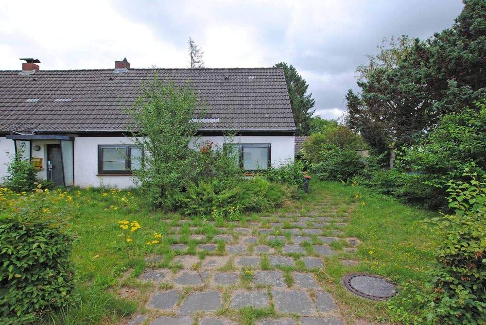 Thumbnail-Bestlage in Hamburg Bramfeld, großes Baugrundstück für eine Doppelhaushälfte mit 2 Einheiten!