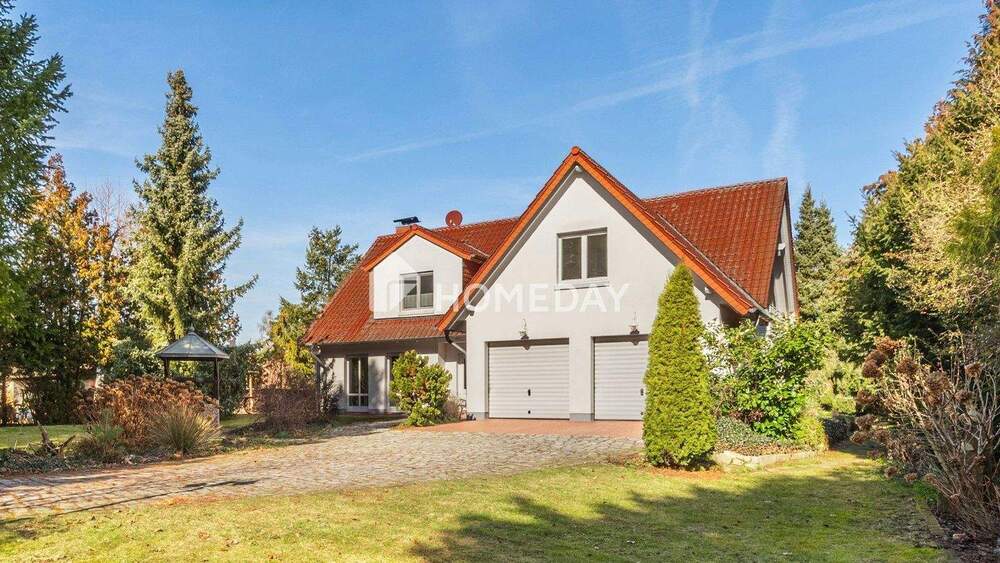 Thumbnail-Wohnen auf höchstem Niveau - großzügiges EFH mit Traumgarten, Pool & Wellnessbereich