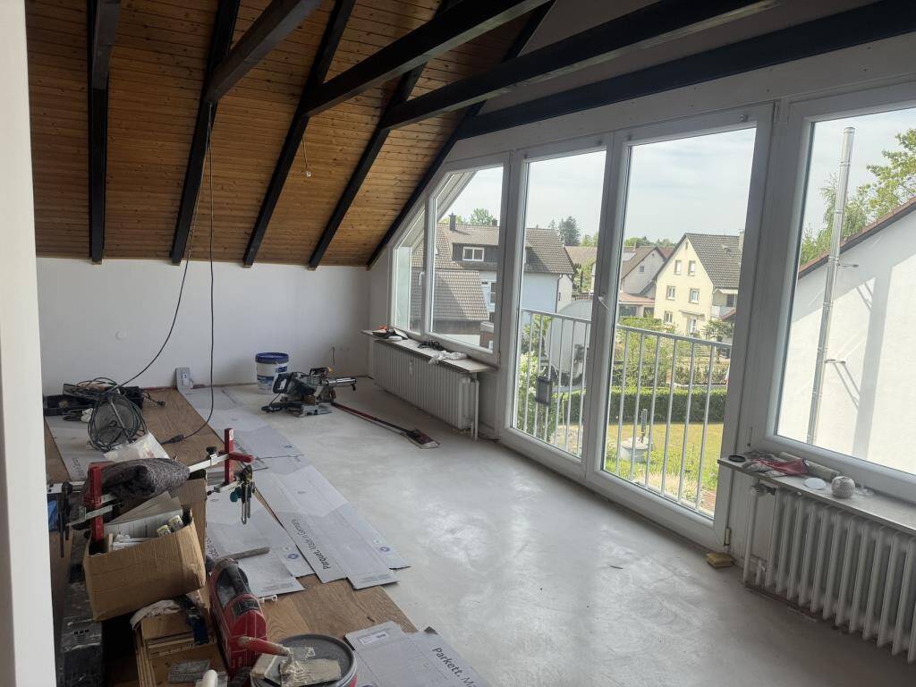 Thumbnail-Schöne 3-Zimmer-DG-Wohnung, March-Holzhausen