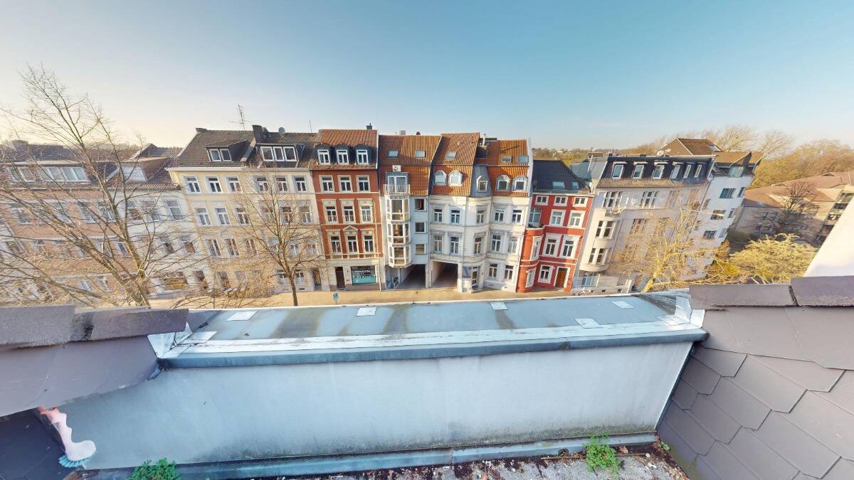 Thumbnail-Aachen-Westpark: Grundsolide, langfristig vermietete 2-Zi.-Whg. mit Stellplatz, Loggia + Einbauküche