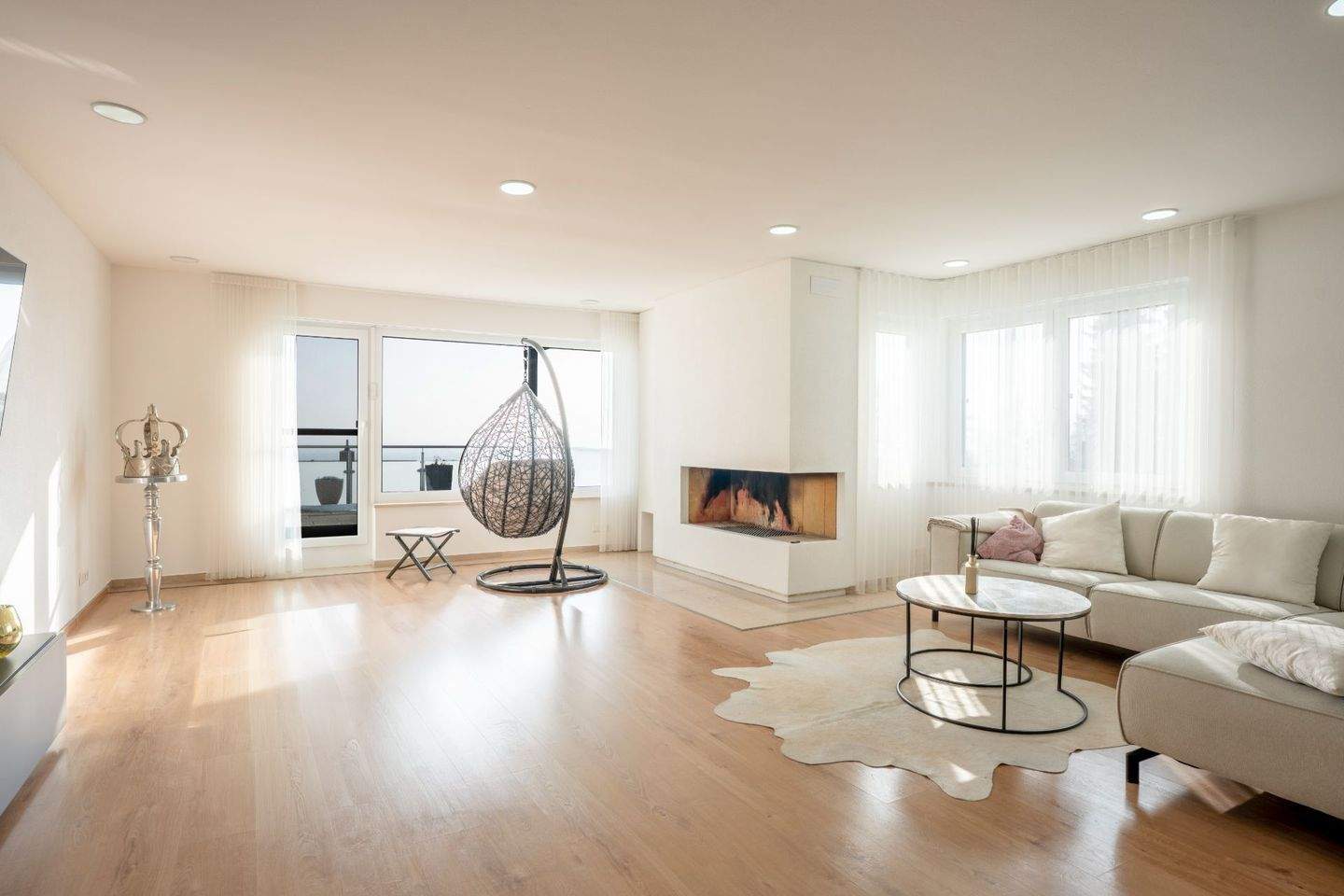 Thumbnail-Traumhafter Weitblick - Modernisierte DHH in gefragter Lage