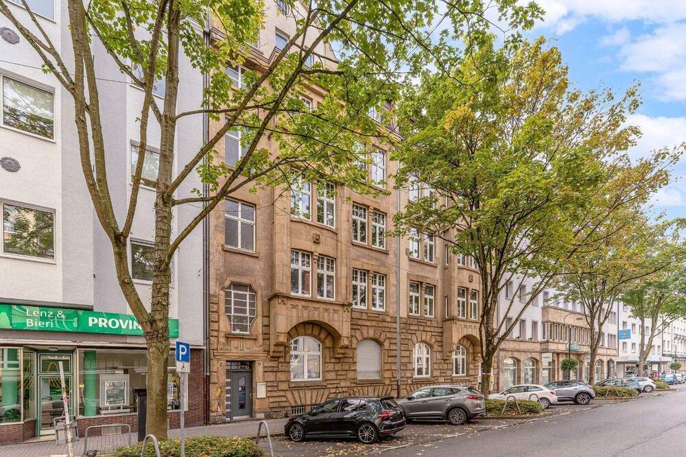 Thumbnail-Historischer Glanz trifft großzügigen Wohnkomfort und Urbanität