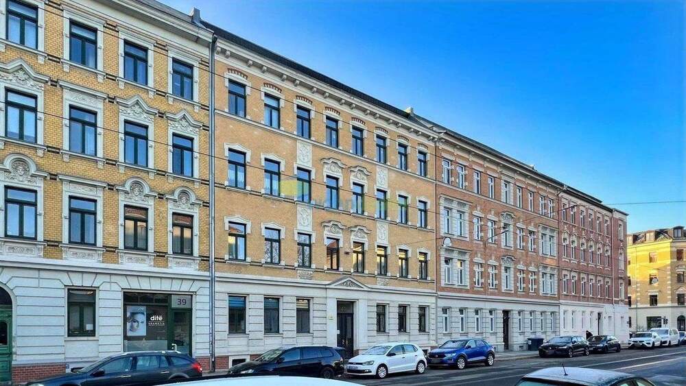 Thumbnail-CHARMANTE WOHNUNG IN LEIPZIG Gehobene 3-Zimmer Wohnung mit Parkettfußboden und Balkon