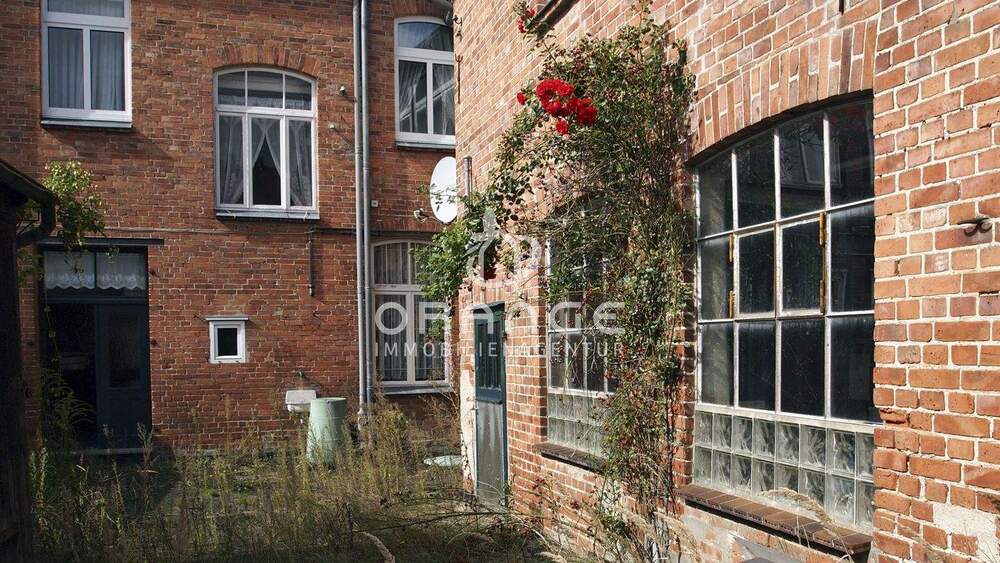 Thumbnail-***Einmalige Chance: Stadthaus mit viel Charme, Nebengelass und Garten***