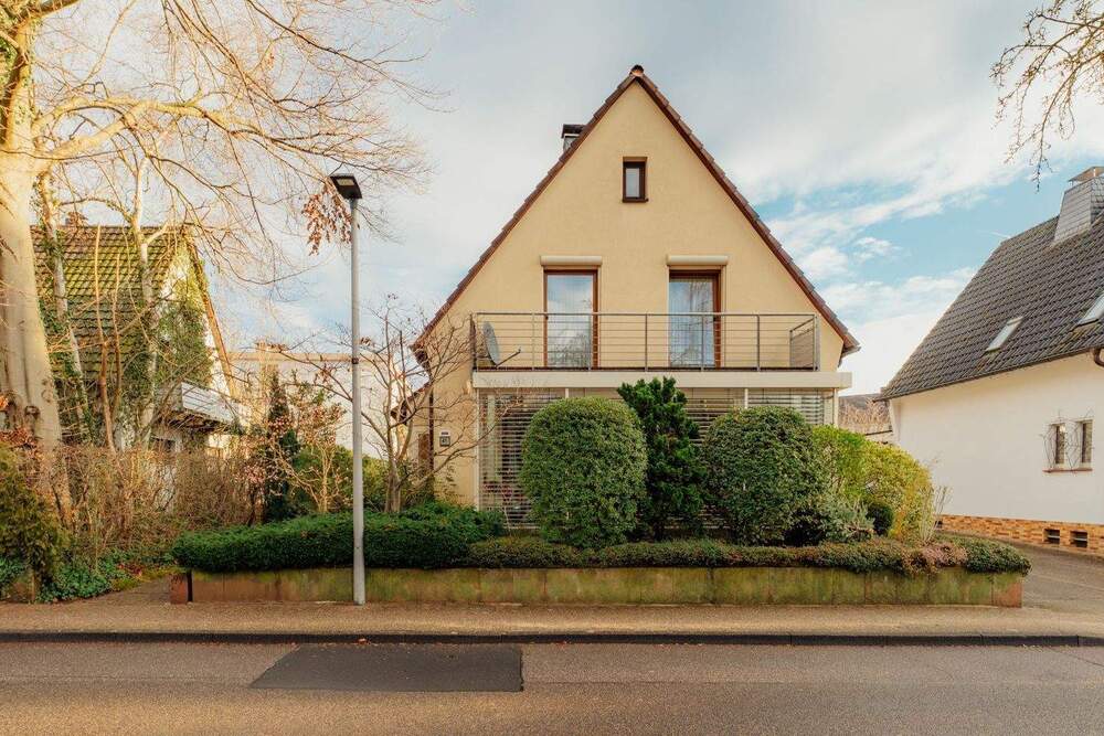 Thumbnail-Bestlage: Freistehendes Einfamilienhaus in Bensberg-Lückerath