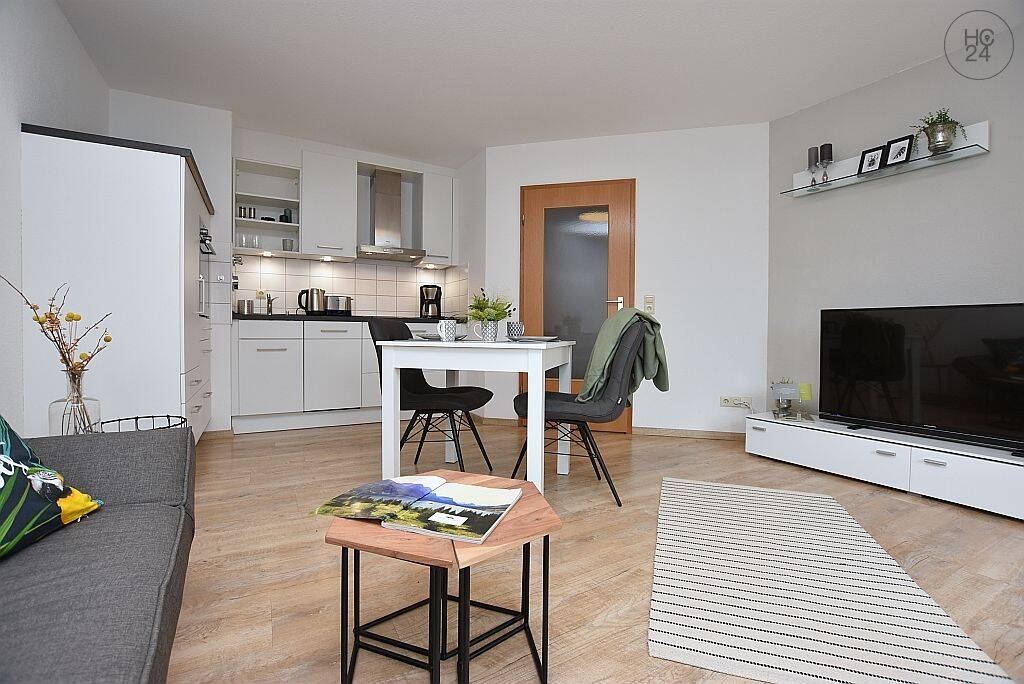 Thumbnail-Sehr schöne, modern möblierte Wohnung mit Terrasse und TG in Leonberg