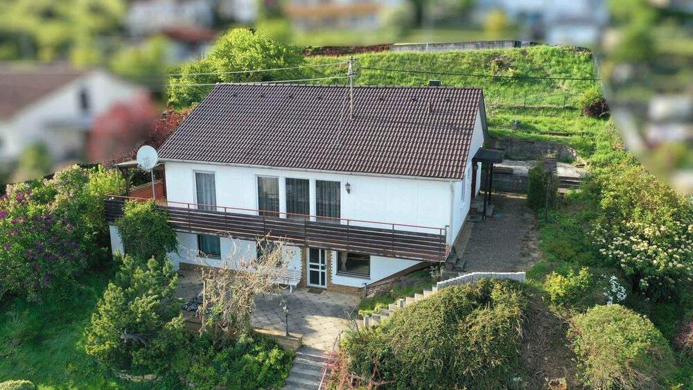 Thumbnail-Steinheim - Einfamilienhaus mit Einliegerwohnung