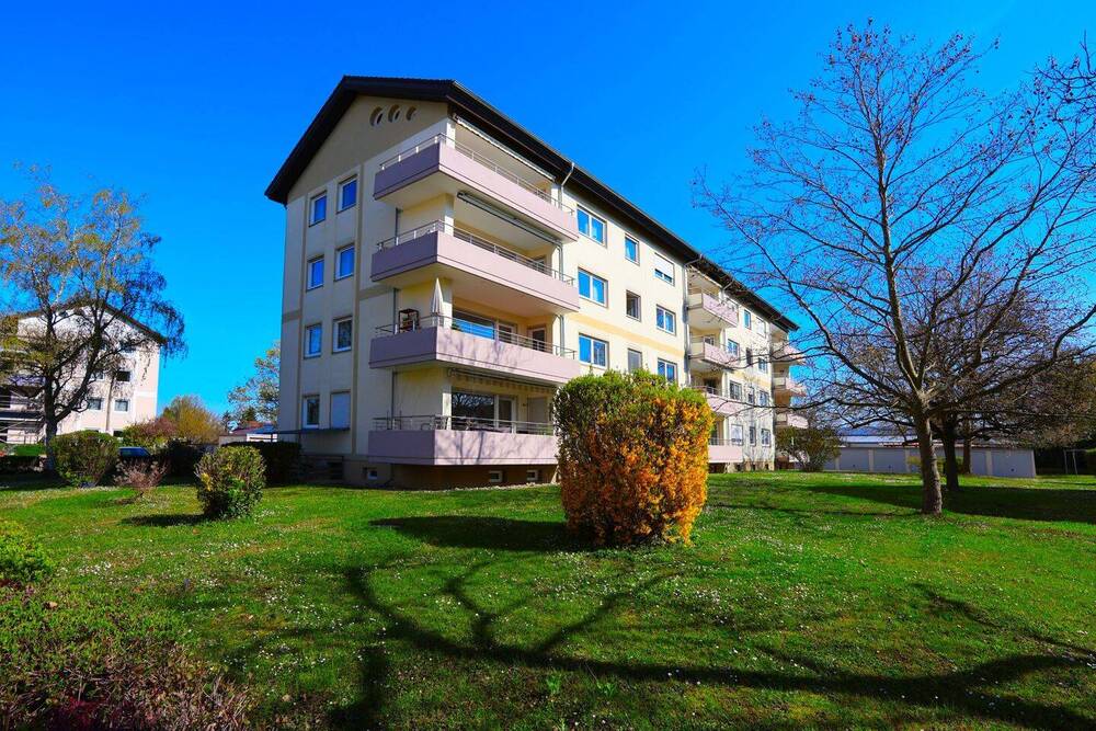 Thumbnail-3,5 Zimmer Wohnung mit Südbalkon und Garage