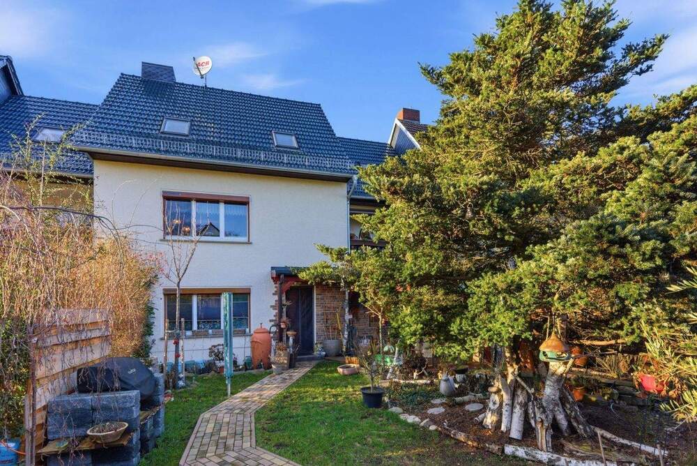 Thumbnail-Wohntraum auf dem Land mit 6 Zimmern, großem Balkon und überdachter Terrasse