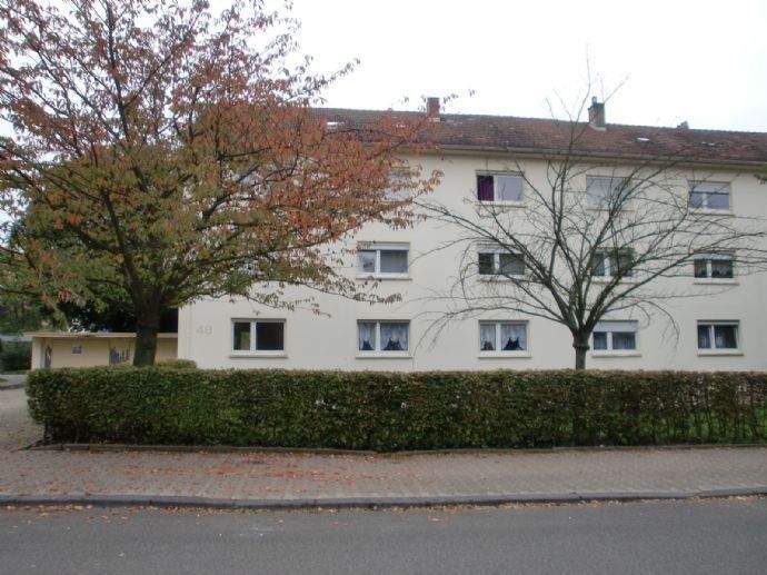 Thumbnail-2 ZKB mit Balkon, Wannenbad mit Fenster, renoviert, Riegelsberger Str. 42, 66113 Saarbrücken