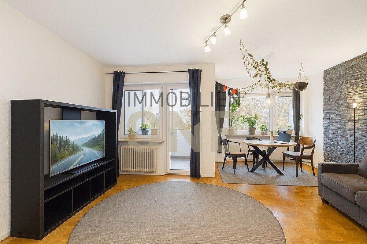 Thumbnail-Modernisierte 4-Zimmer-Wohnung mit Loggia und Garage