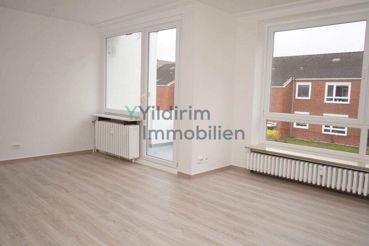 Thumbnail-3-Zimmer-Wohnung mit Balkon - 82 m² Wohnkomfort in ruhiger Lage von Cuxhaven-Süderwisch