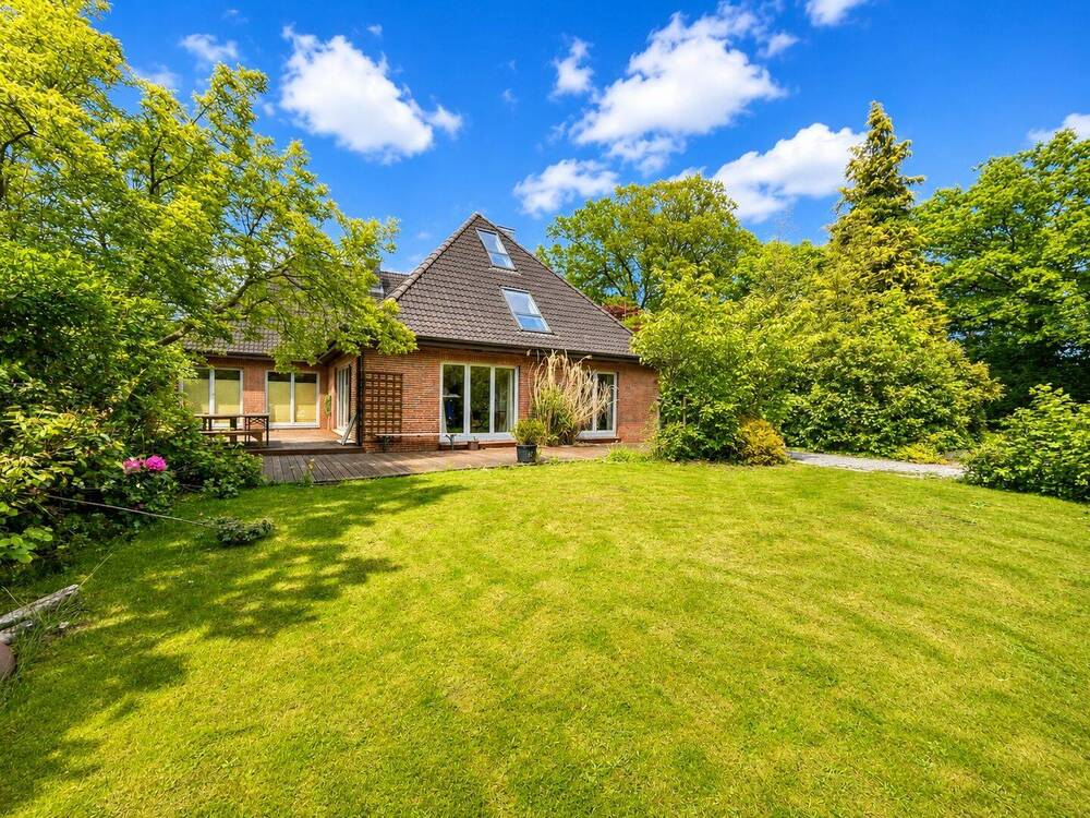 Thumbnail-Großzügiges EFH mit Mehrgenerationen-Potenzial - Traumgrundstück, Saunahaus & 96 m² Sonnenterrasse
