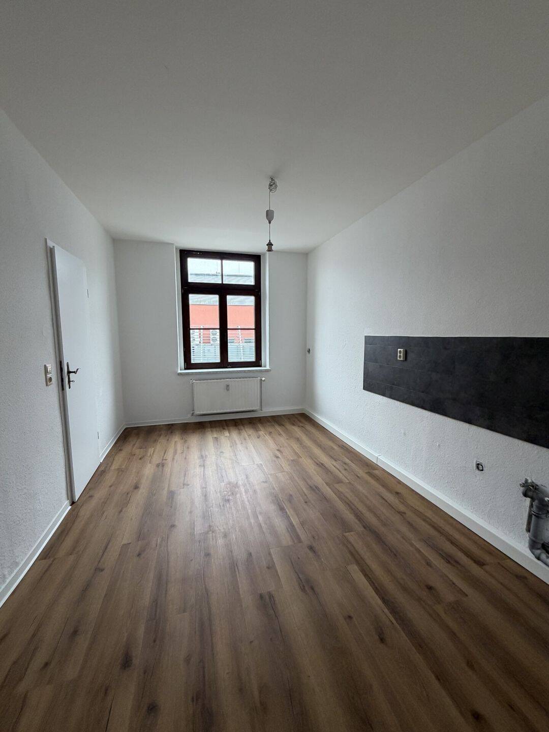 Thumbnail-Neu renovierte schöne 3 Raumwohnung