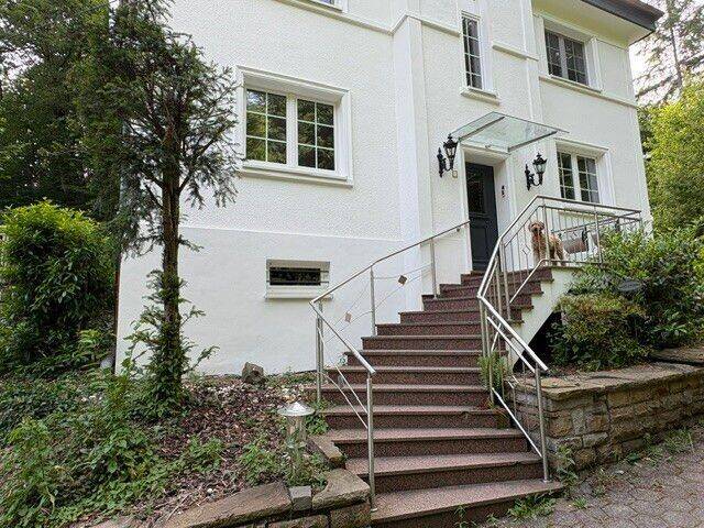 Thumbnail-Charmantes Wohnen: Altbau trifft Moderne in grüner Lage