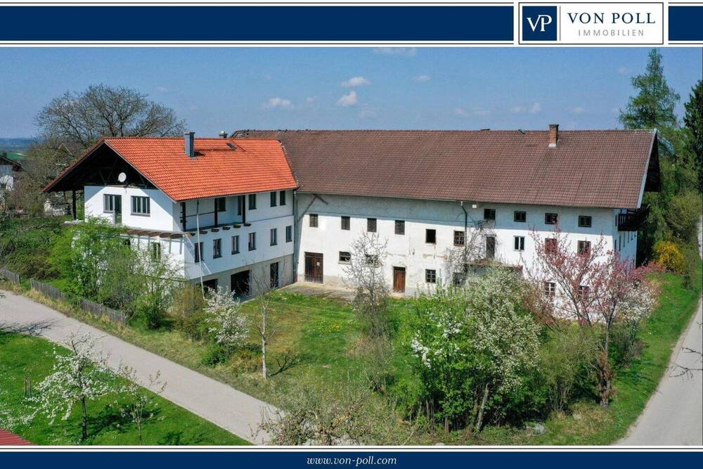 Thumbnail-Ehemalige Hofstelle mit Nebengebäuden, Stallungen und Wohnhausanbau in ruhiger Weilerlage
