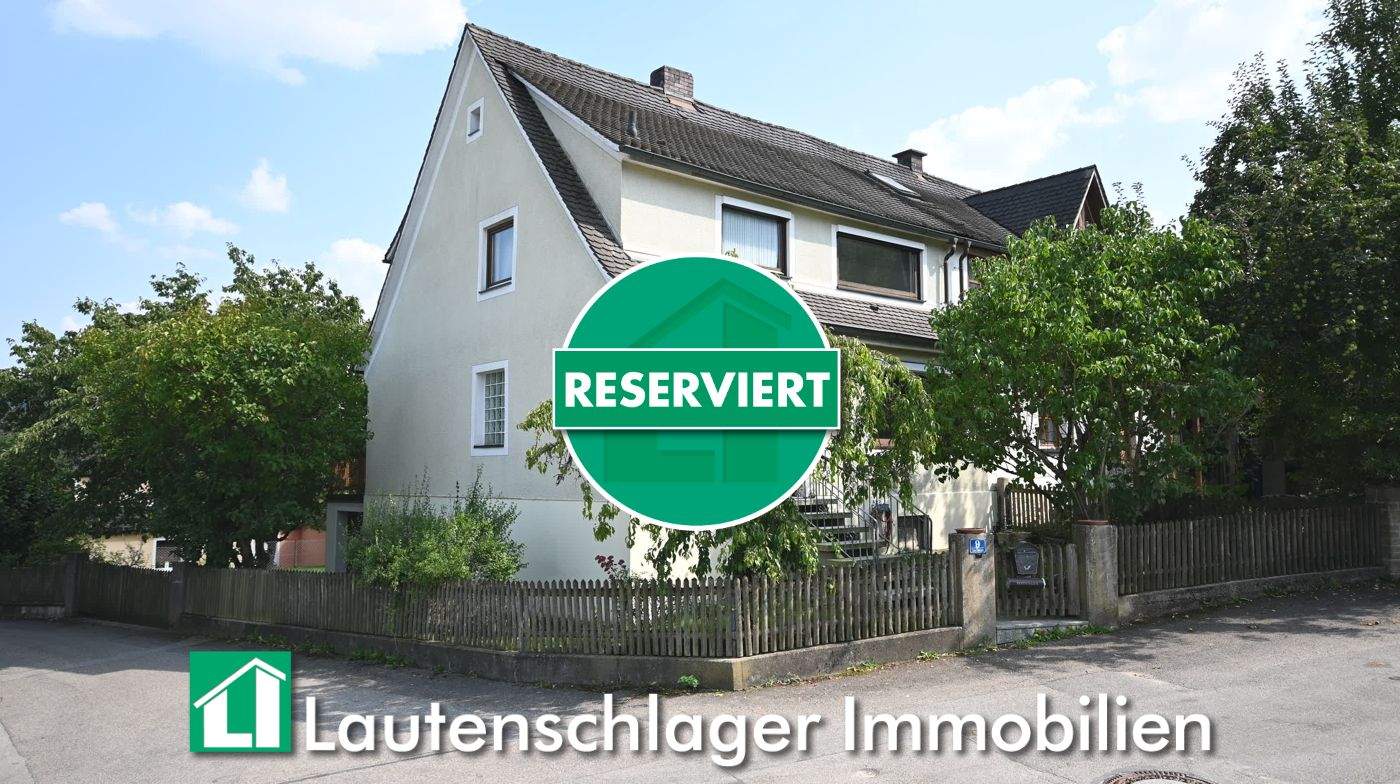 Thumbnail-Erschwinglicher Wohntraum in ruhiger Lage! Doppelhaushälfte mit Garage in Berching