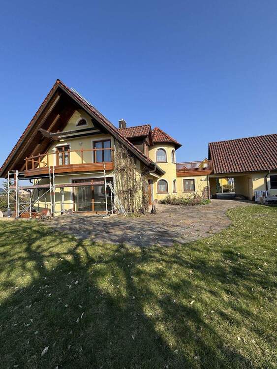 Thumbnail-NEU im Angebot! Ideal für Ihre Familie - bezugsfreies Einfamilienhaus in ländlicher Umgebung