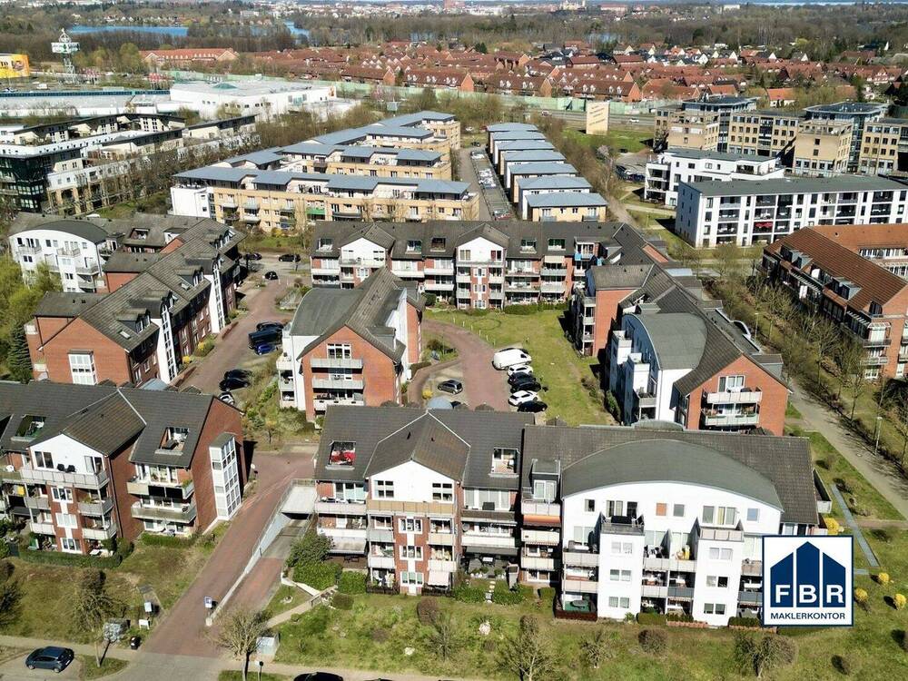 Thumbnail-Vermietete Eigentumswohnung mit Südwestbalkon inkl. Tiefgaragenstellplatz in Schwerin