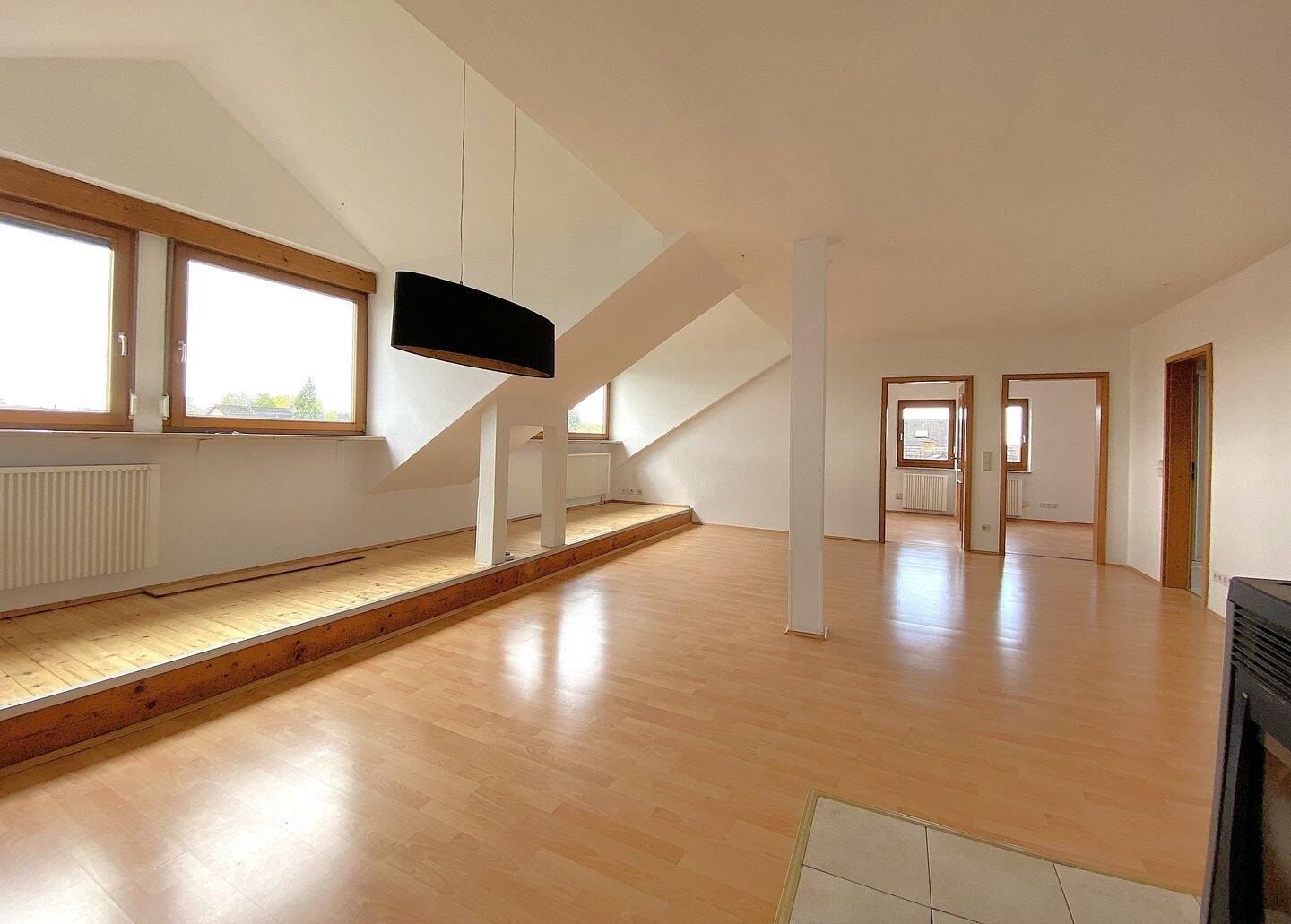 Thumbnail-4-Zimmer-DG-Wohnung inkl. Gartenanteil und Garagenstellplatz