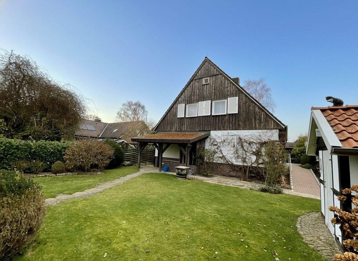 Thumbnail-EFH in Holzständerbauweise mit vielen Wohnoptionen und großem Garten in Hiddestorf zu verkaufen!