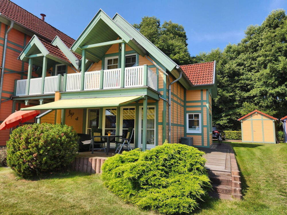 Thumbnail-Ferienhaus mit eigenem Bootsliegeplatz