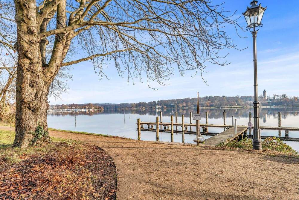 Thumbnail-EIN ZUHAUSE ZUM VERLIEBEN-3 ZIMMER DIREKT AM TIEFER SEE